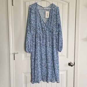 🔥5 FOR $25🔥NWT Lightweight Long Sleeve Blue Floral Stretchy Dress, XL